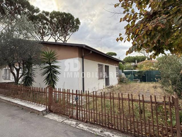 Villa Indipendente in vendita a Abissinia, Riccione
