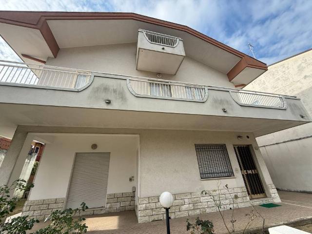 Villa Indipendente in vendita a Riccione, Rimini