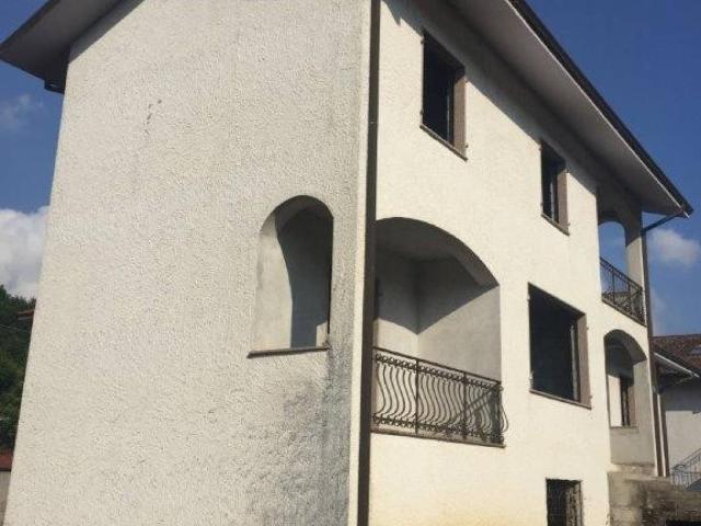 Villa Indipendente in vendita a Riccò Del Golfo, Liguria