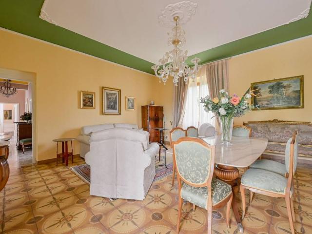 Villa Indipendente in vendita a San Benedetto, Riccò Del Golfo