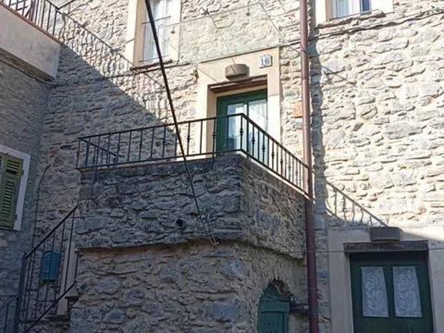 Villa Indipendente in vendita a Riccò Del Golfo, Liguria