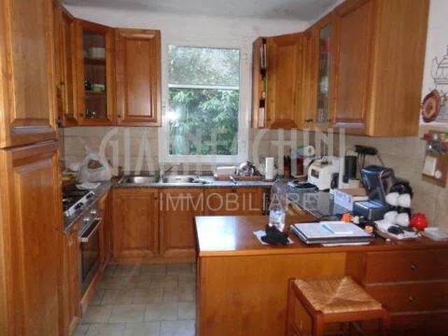 Villa Indipendente in vendita a San Benedetto, Riccò del Golfo di Spezia
