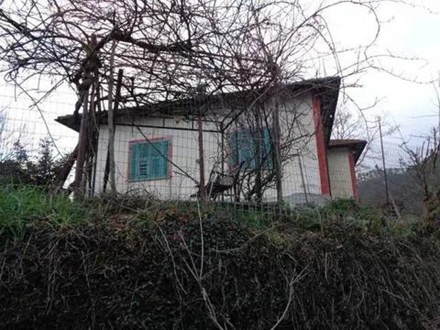 Villa Indipendente in vendita a San Benedetto, Riccò del Golfo di Spezia