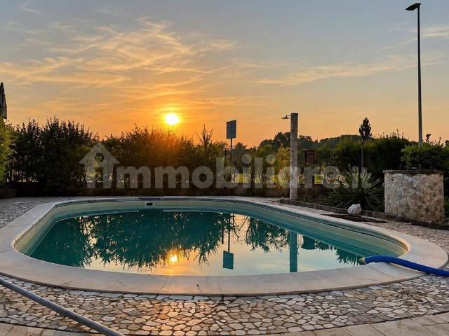 Villa Indipendente in vendita a Ricengo, Cremona