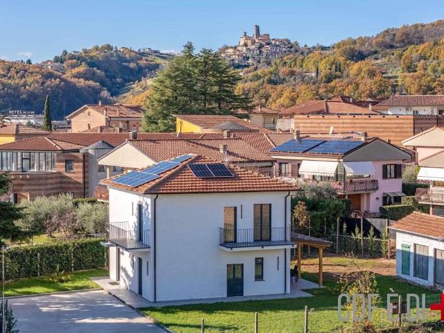 Villa Indipendente in vendita a Rieti, Lazio