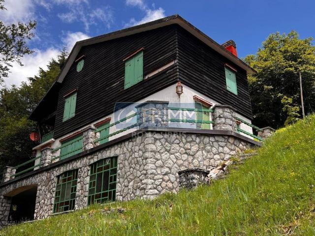Villa Indipendente in vendita a Rieti, Lazio