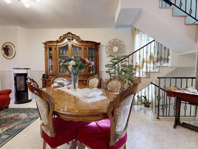 Villa Indipendente in vendita a Campoloniano, Rieti