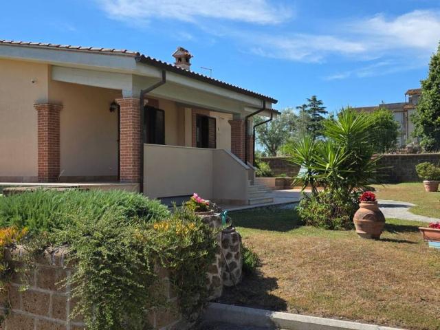 Villa Indipendente in vendita a Rignano Flaminio, Roma Capitale