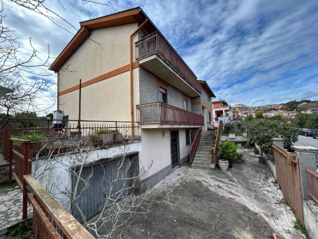 Villa Indipendente in vendita a Roma Capitale, Lazio