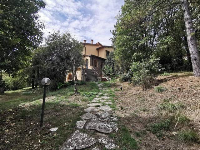 Villa Indipendente in vendita a Montecucco, Rignano Sull'arno