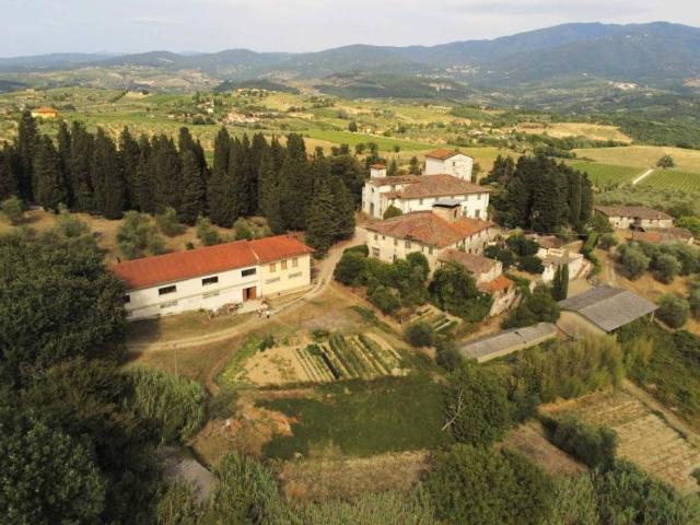 Villa Indipendente in vendita a Torri, Rignano Sull'arno