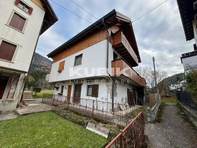 Villa Indipendente in vendita a Rigolato, Friuli-Venezia Giulia