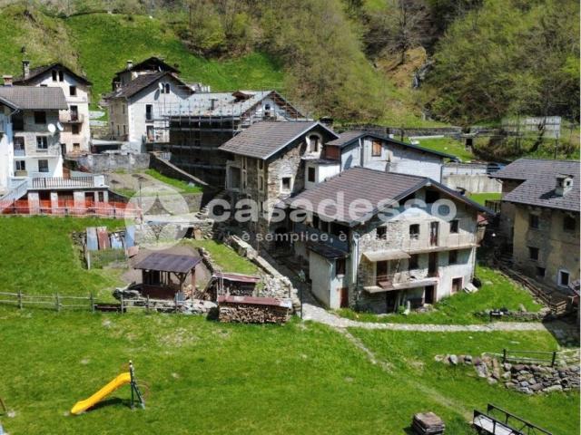 Villa Indipendente in vendita a Piemonte, Vercelli