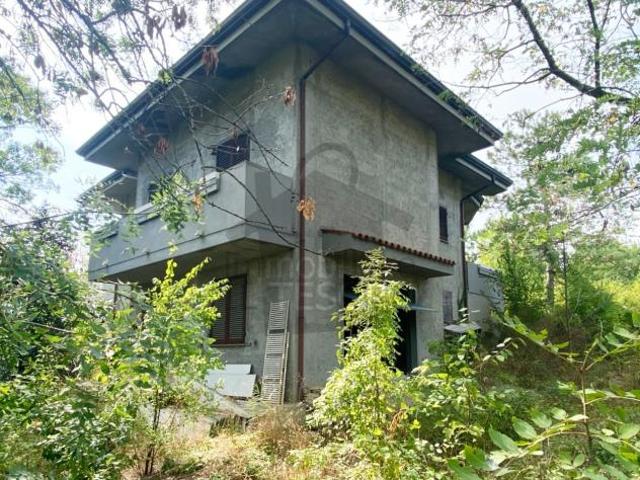 Villa Indipendente in vendita a Rimini, Reggio Emilia