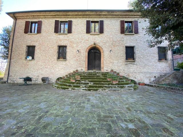 Villa Indipendente in vendita a Grotta Rossa, Rimini