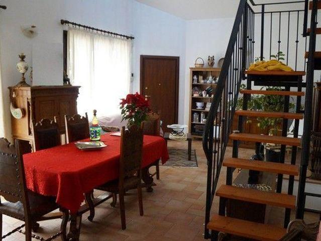 Villa Indipendente in vendita a Rimini, Reggio Emilia