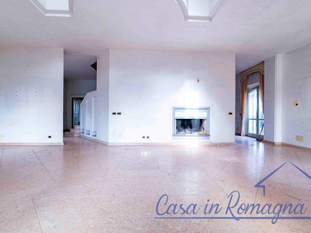 Villa Indipendente in vendita a Grotta Rossa, Rimini