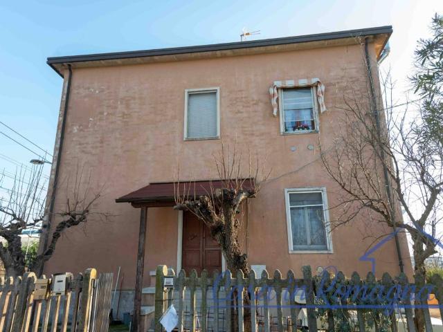 Villa Indipendente in vendita a Rimini, Reggio Emilia