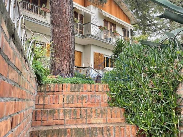 Villa Indipendente in vendita a Grotta Rossa, Rimini