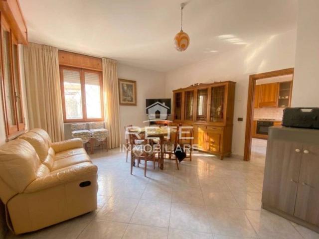 Villa Indipendente in vendita a Rimini, Reggio Emilia