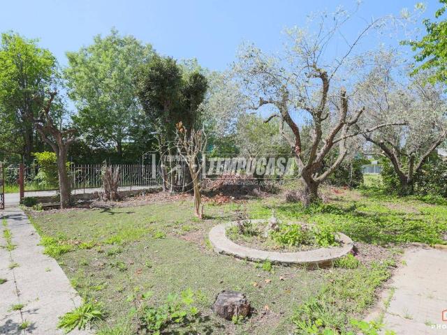 Villa Indipendente in vendita a Grotta Rossa, Rimini