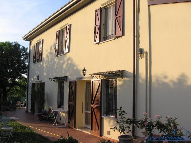 Villa Indipendente in vendita a Grotta Rossa, Rimini