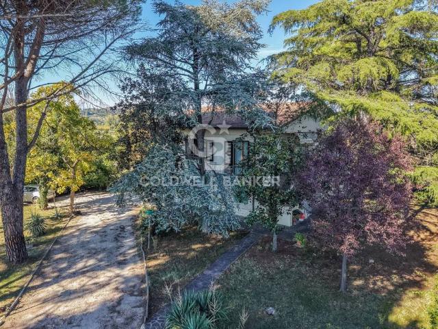 Villa Indipendente in vendita a Gaiofana, Rimini