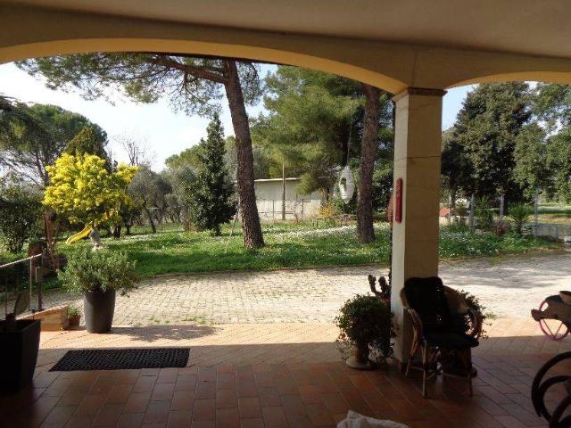 Villa Indipendente in vendita a Rimini, Reggio Emilia