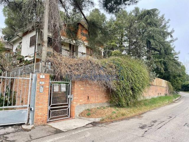 Villa Indipendente in vendita a Grotta Rossa, Rimini