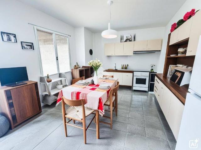 Villa Indipendente in vendita a Viserba Monte, Rimini