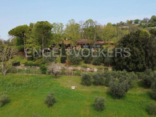 Villa Indipendente in vendita a Rimini, Reggio Emilia