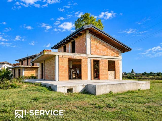 Villa Indipendente in vendita a Rimini