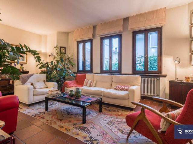 Villa Indipendente in vendita a San Giovanni, Rimini