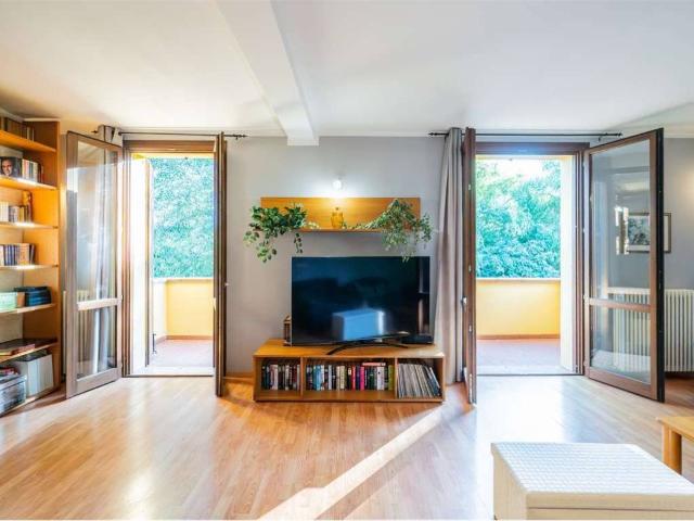 Villa Indipendente in vendita a Pianura Reggiana, Re