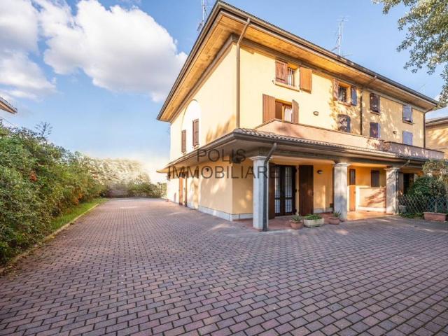 Villa Indipendente in vendita a Pianura Reggiana, Re