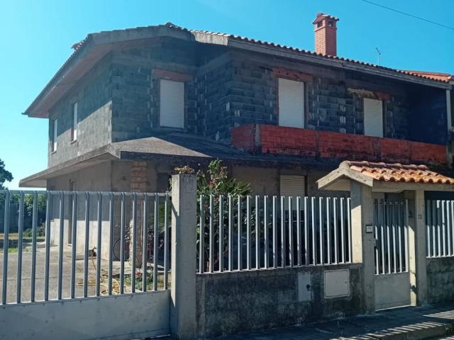 Villa Indipendente in vendita a Riola Sardo, Sardigna/Sardegna