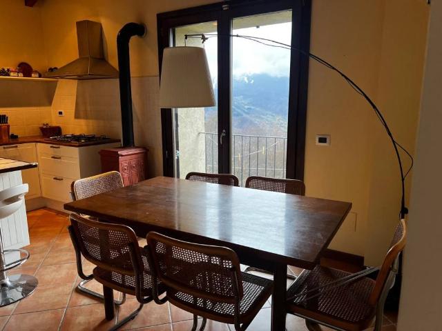 Villa Indipendente in vendita a Unione dei comuni del Frignano, Riolunato