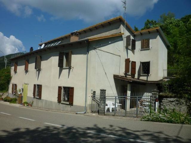 Villa Indipendente in vendita a Unione dei comuni del Frignano, Riolunato