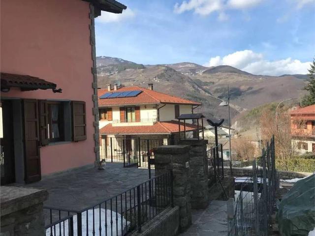 Villa Indipendente in vendita a Unione dei comuni del Frignano, Riolunato