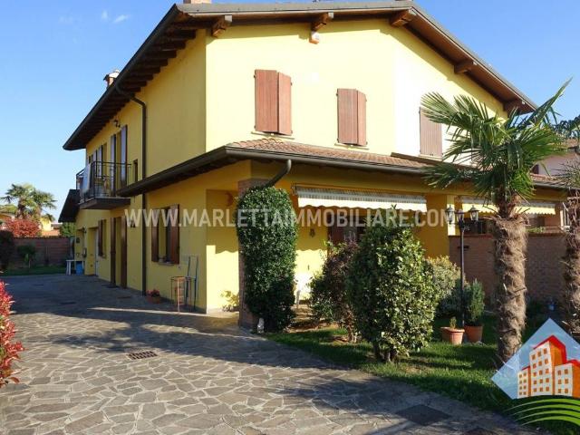 Villa Indipendente in vendita a Ripalta Guerina, Lombardia