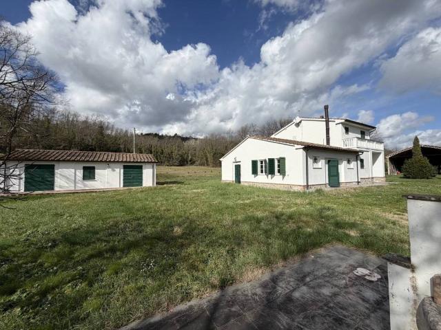 Villa Indipendente in vendita a Riparbella, Toscana