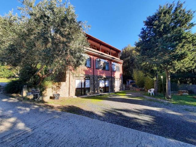 Villa Indipendente in vendita a Riparbella, Toscana