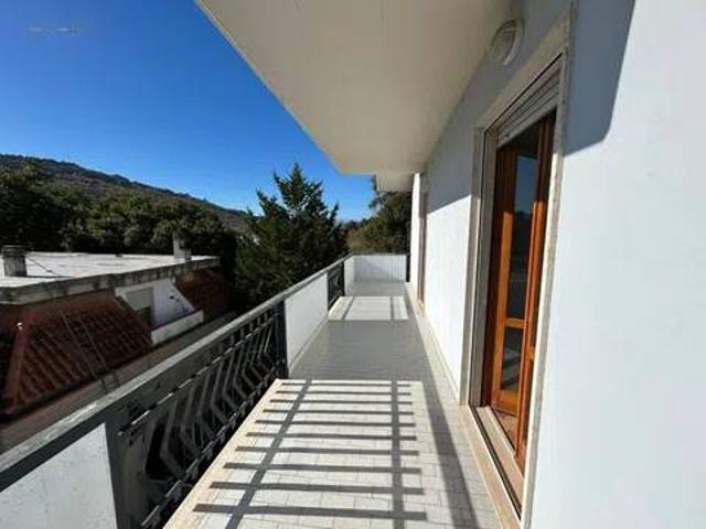 Villa Indipendente in vendita a San Salvatore, Marche