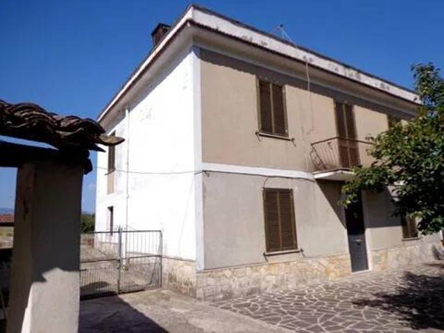 Villa Indipendente in vendita a Torrice, Lazio
