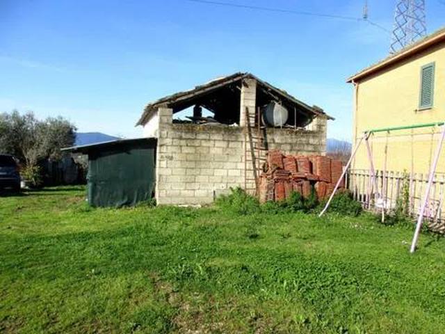 Villa Indipendente in vendita a Ripi, Lazio