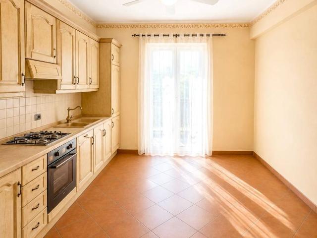 Villa Indipendente in vendita a Riposto, Sicilia