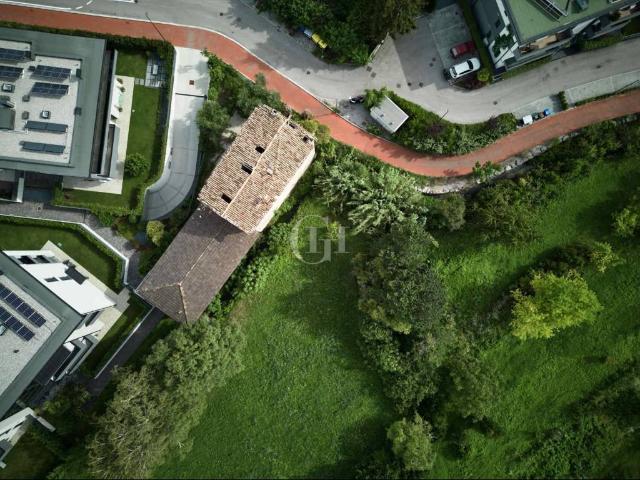 Villa Indipendente in vendita a Comunità Alto Garda e Ledro, Riva