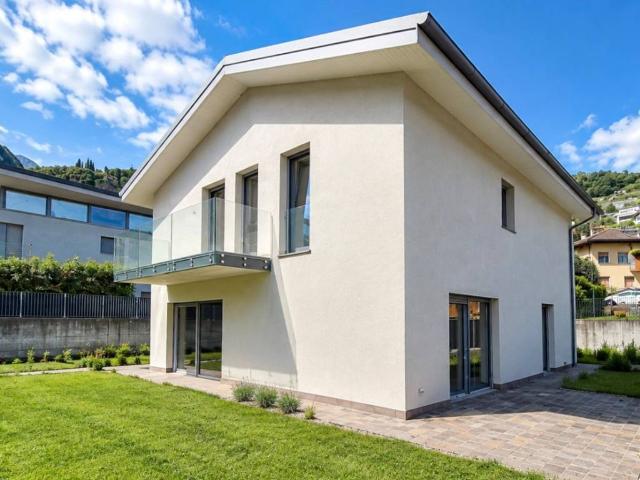 Villa Indipendente in vendita a Varone, Riva del Garda