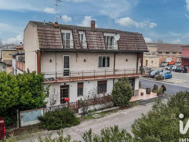 Villa Indipendente in vendita a Unione Terre e Fiumi, Ro