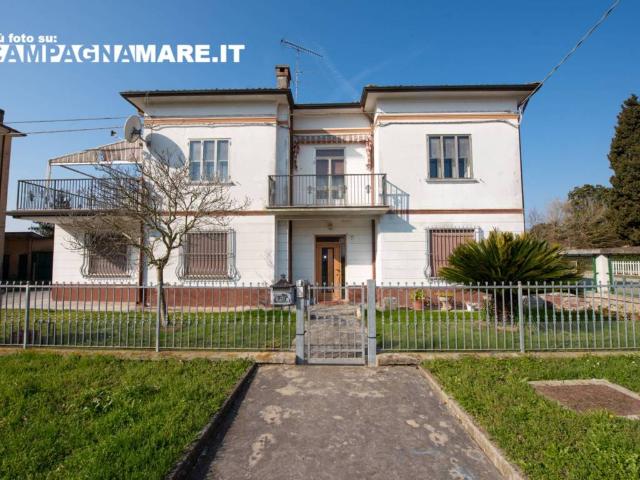Villa Indipendente in vendita a Unione Terre e Fiumi, Ro